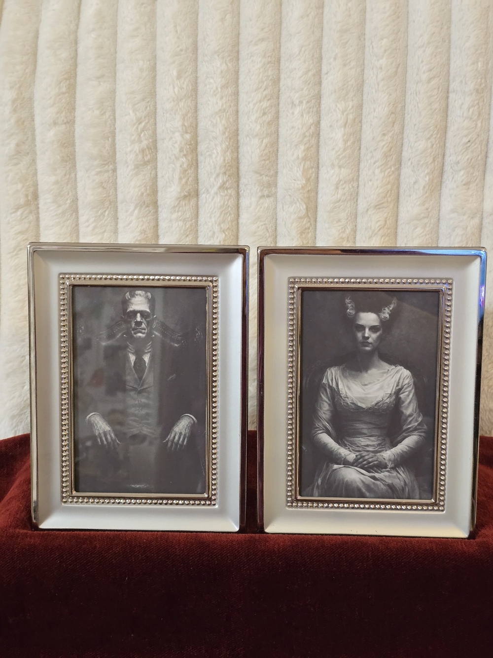 MCS Silver Beaded Frames With Gothic Frankenstein & Bride 4x6 Prints